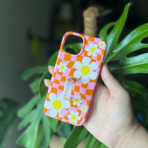 Daisy Dreamin’ Loopy case IPhone 13/14